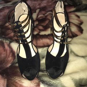 Black and gold open toe heels